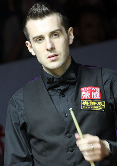 他几乎每分 他几乎每分