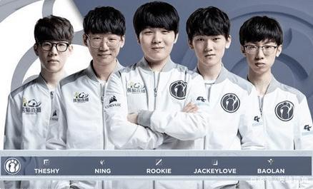 比如他在对 比如他在对