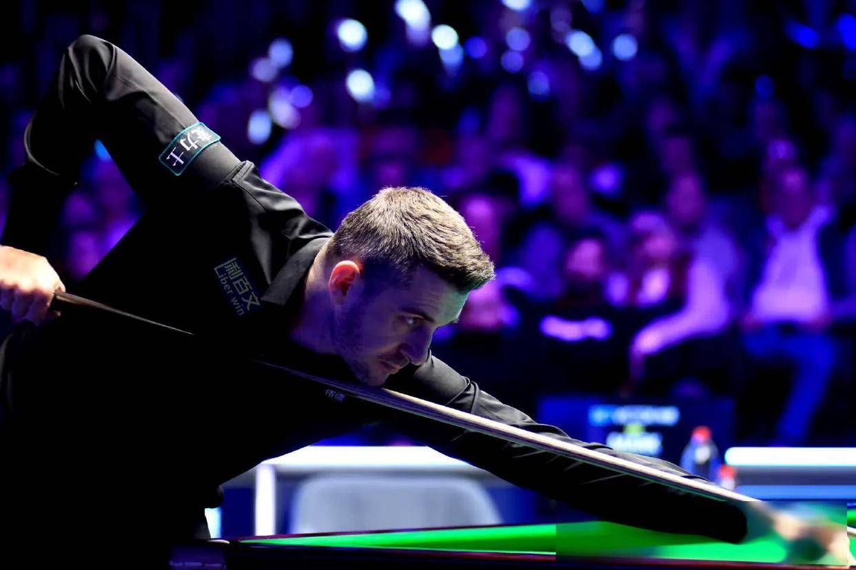 记者：哲科鼻骨骨折但无需手术，球员将回到俱乐部接受检查.