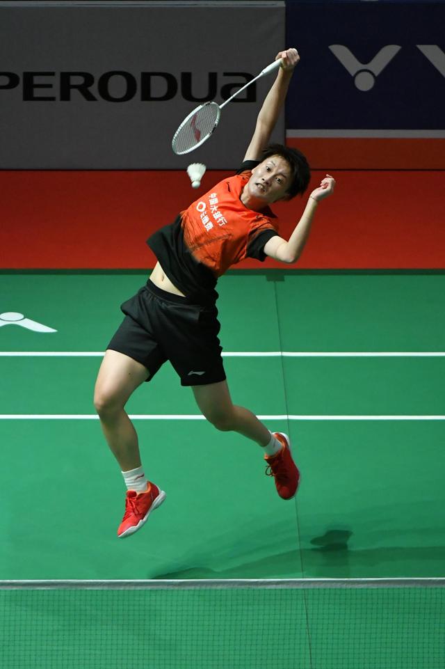 实时收集并 实时收集并