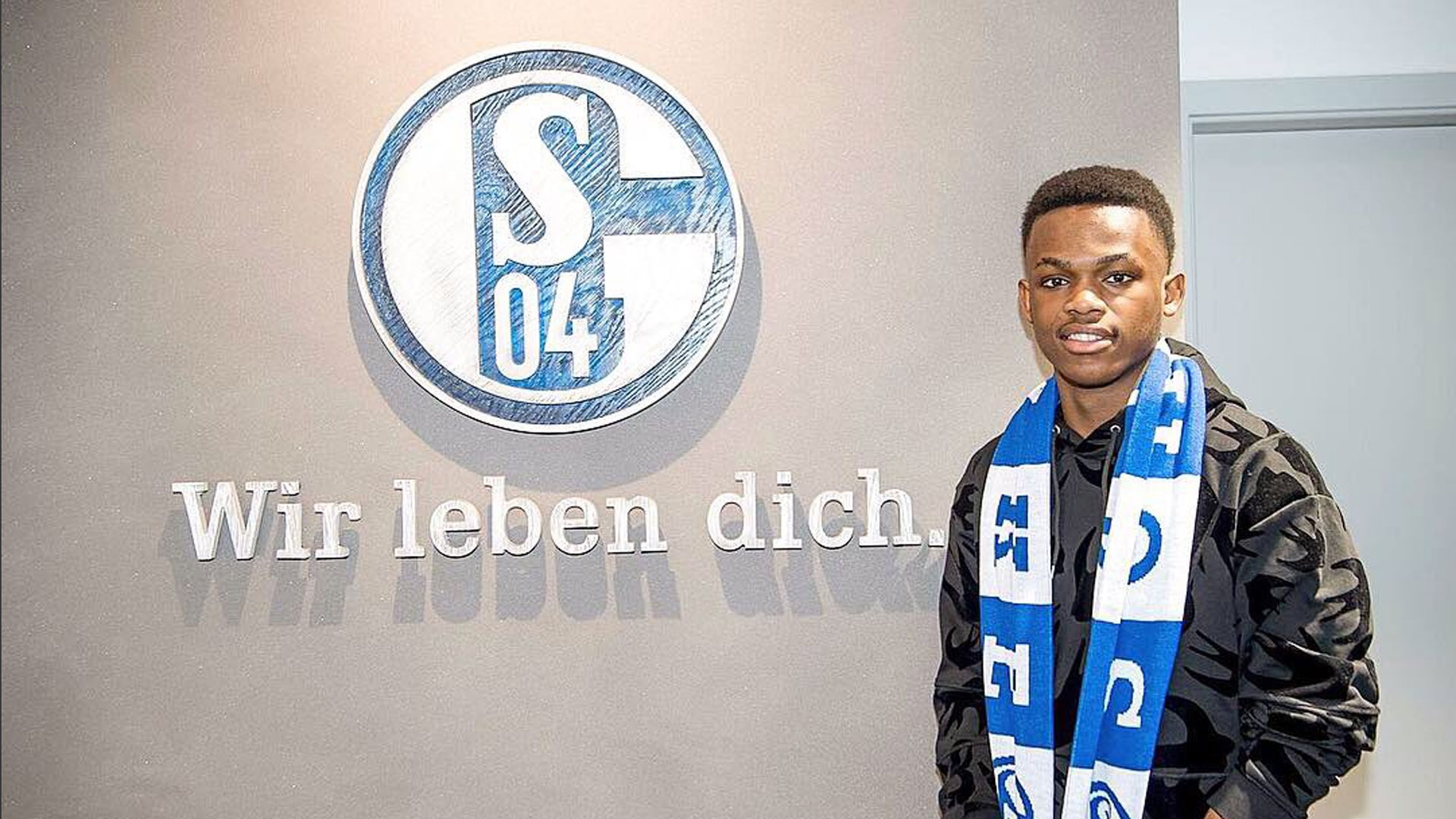 是在竞技公 是在竞技公