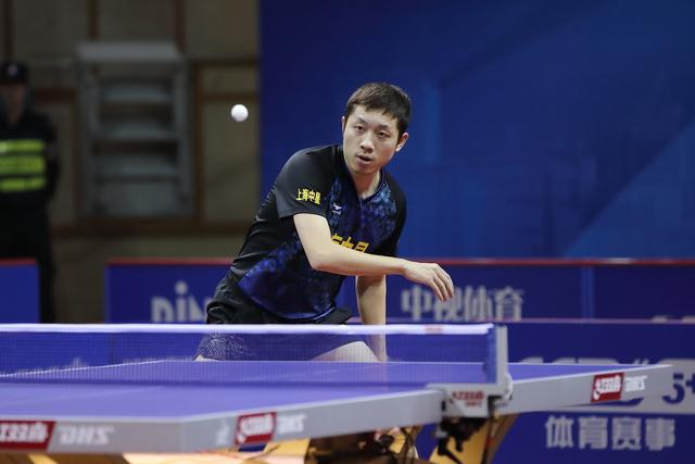 奠定了雄心 奠定了雄心