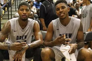 骨牌局中发 骨牌局中发